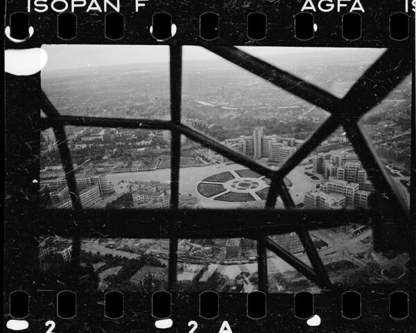 plDzerjinskogo4102wo60 Немецкая аэрофотосъемка Харькова 1942 год. Площадь Дзержинского с борта