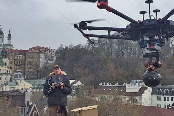 DJI Matrice 600 с камерой для съемки сферических панорам